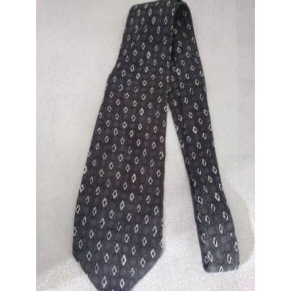COMO COLLECTION Dark Gray with Tan Diamond Print Necktie Woven Tie - Picture 2 of 5